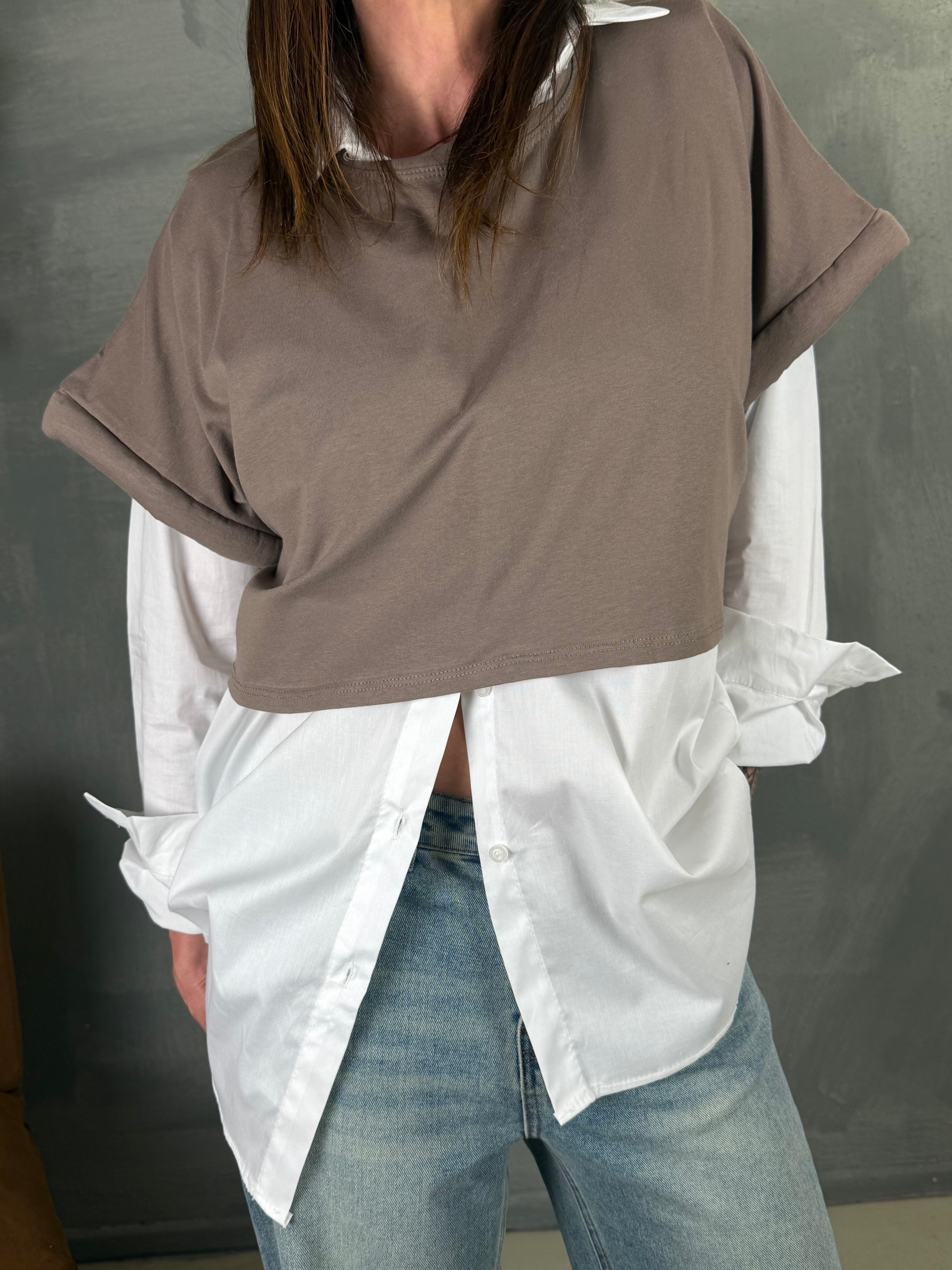 Maglia crop GUMMY mezza manica taupe