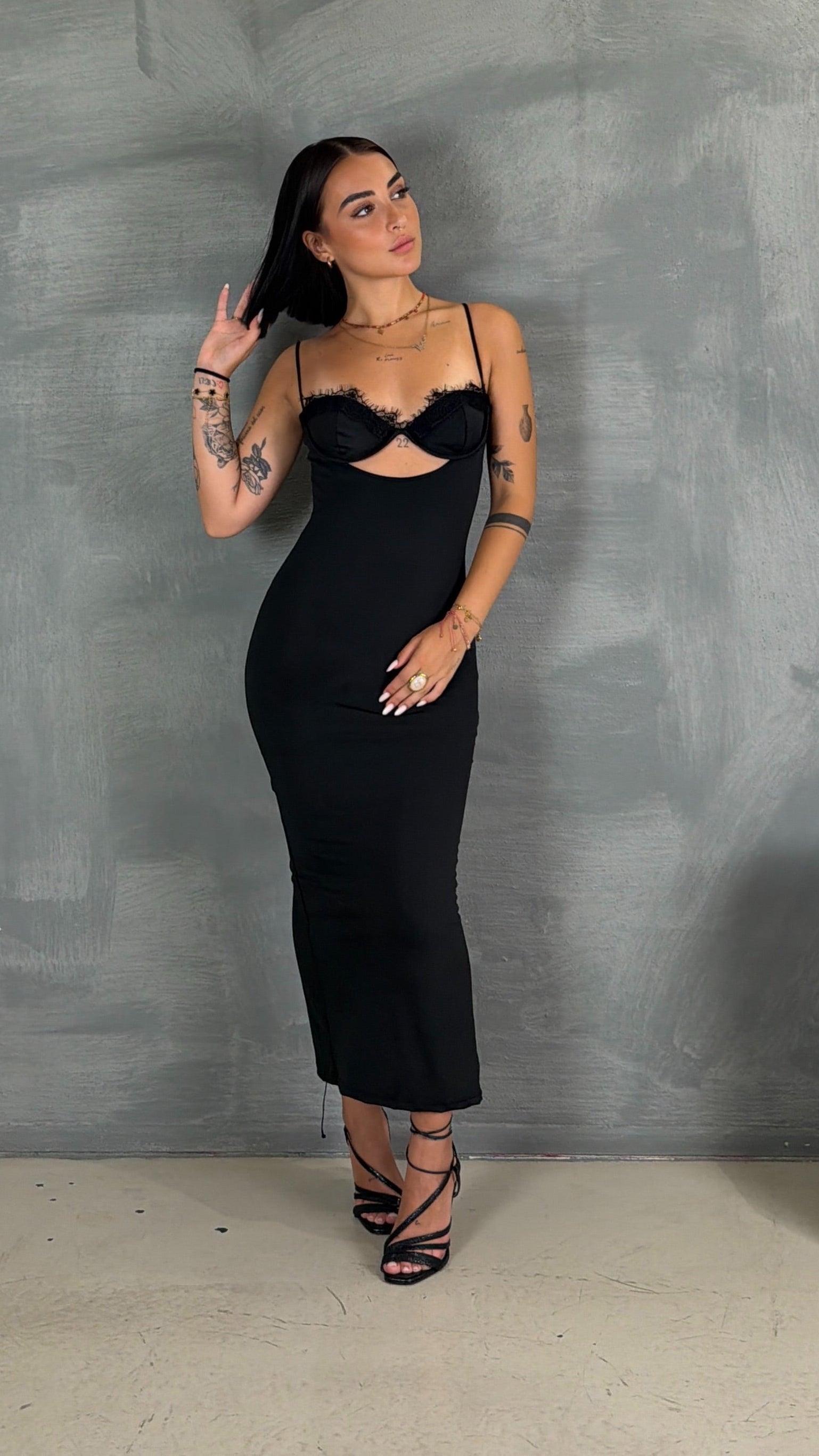 Abito Zola’ Black