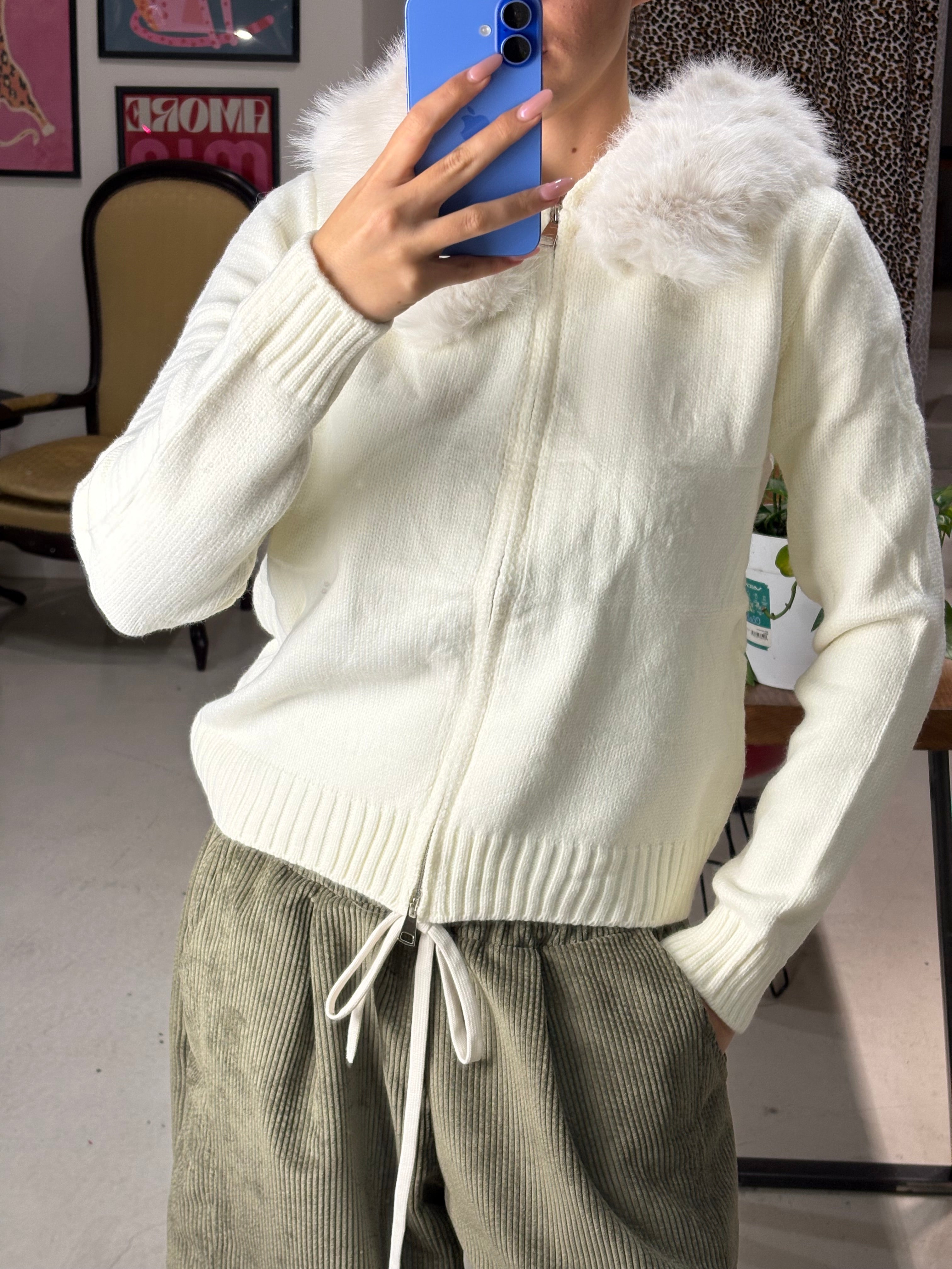 Pullover too