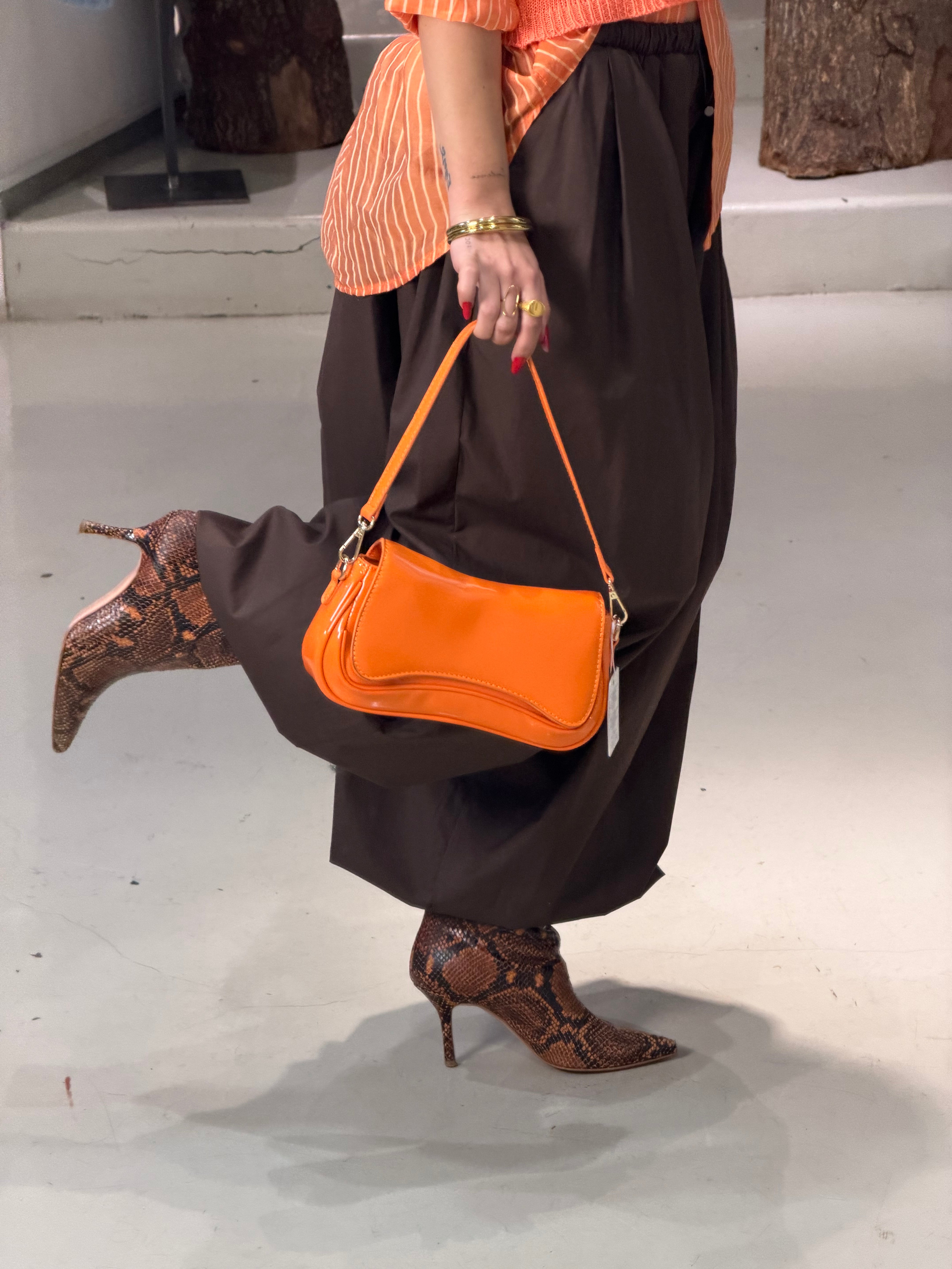 Pantalone cotone over RAIFER marrone