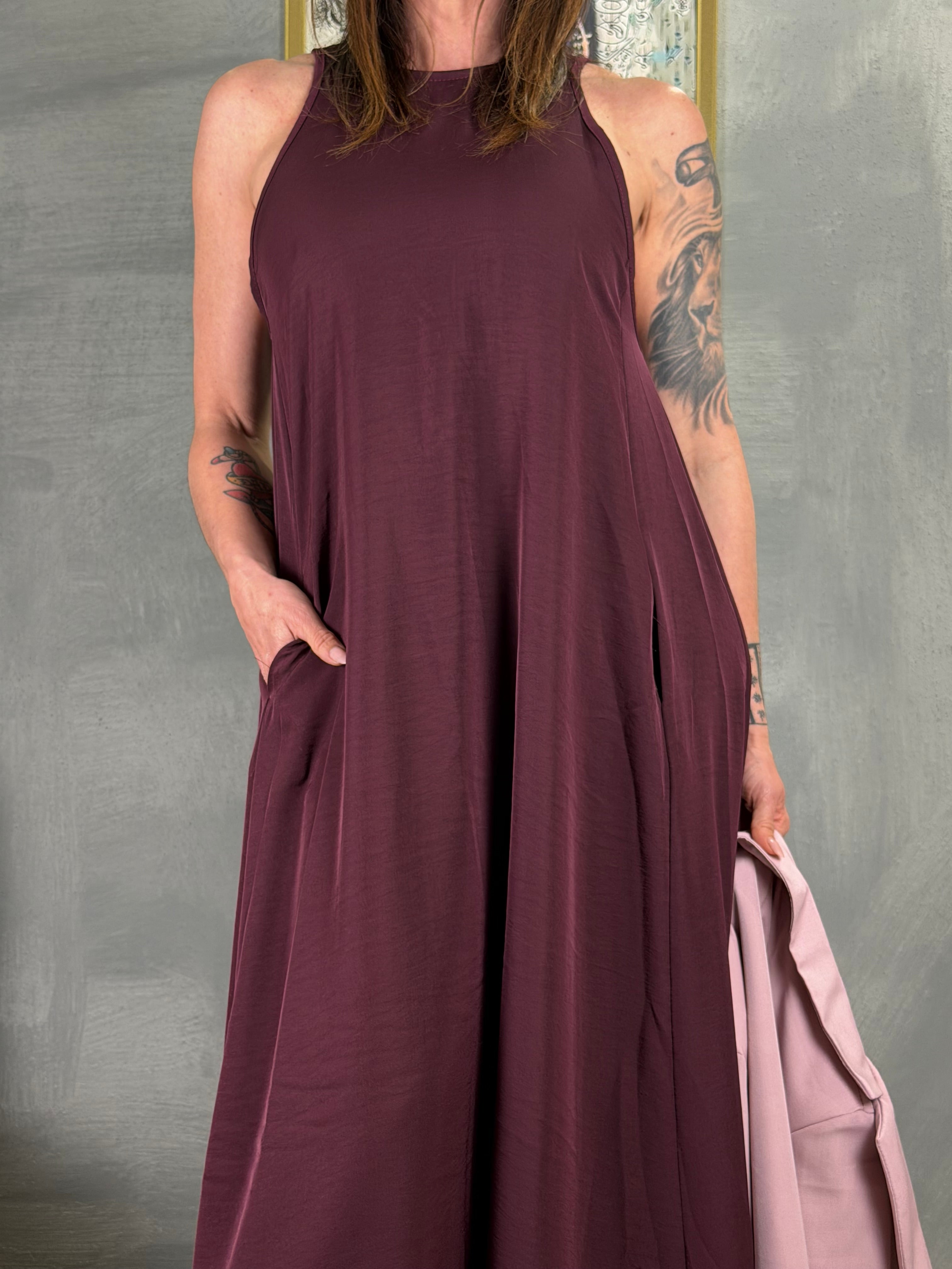 Abito gm lungo ABOUT satin wine