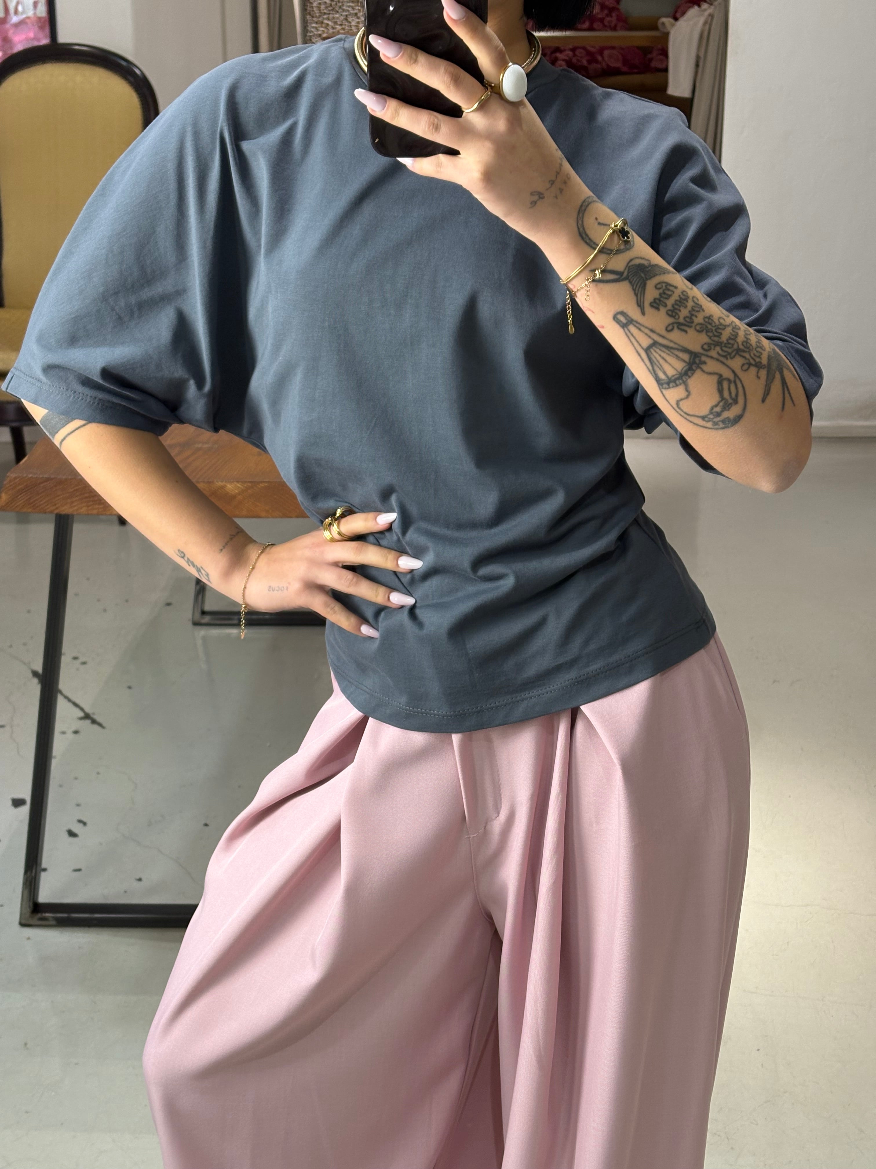 T shirt HALF