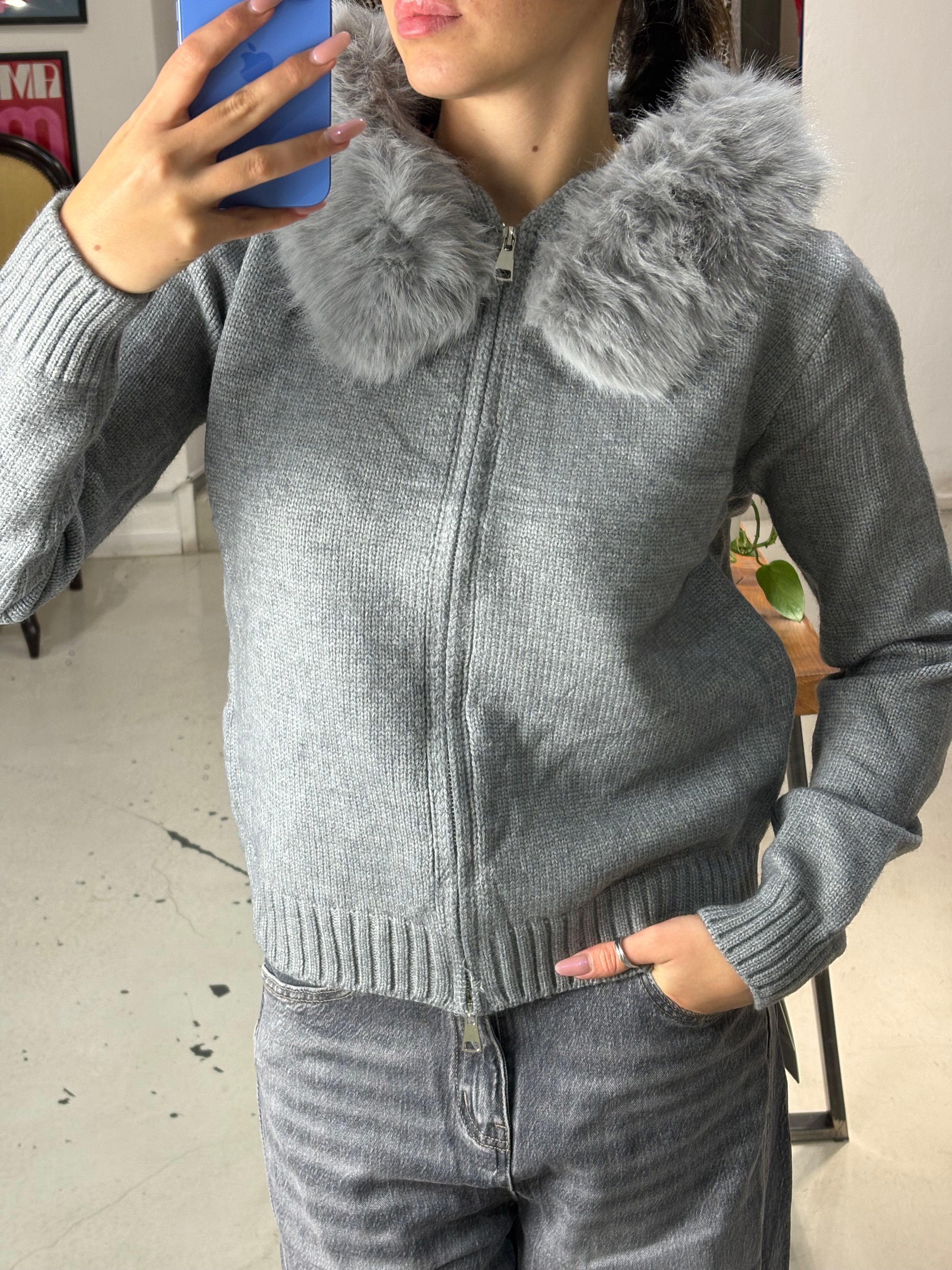 Pullover Too