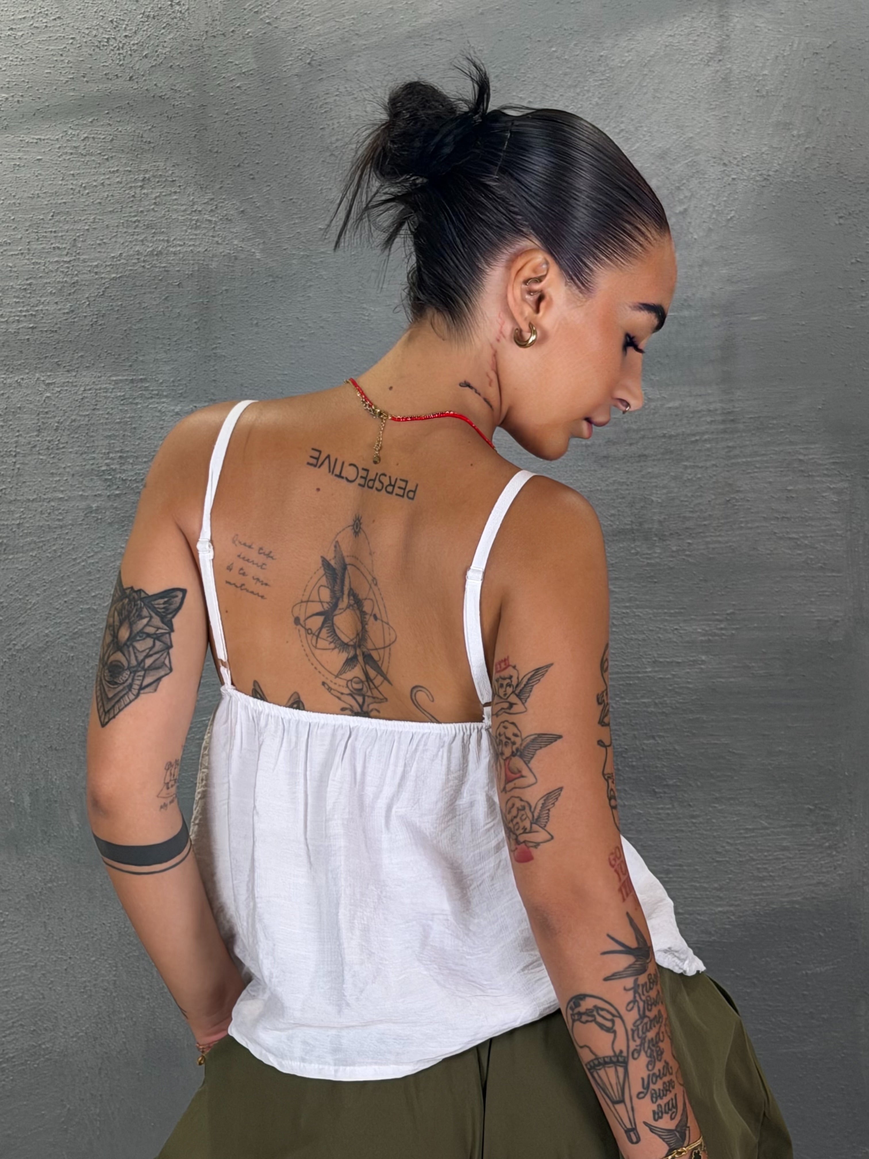 Top OFRA white