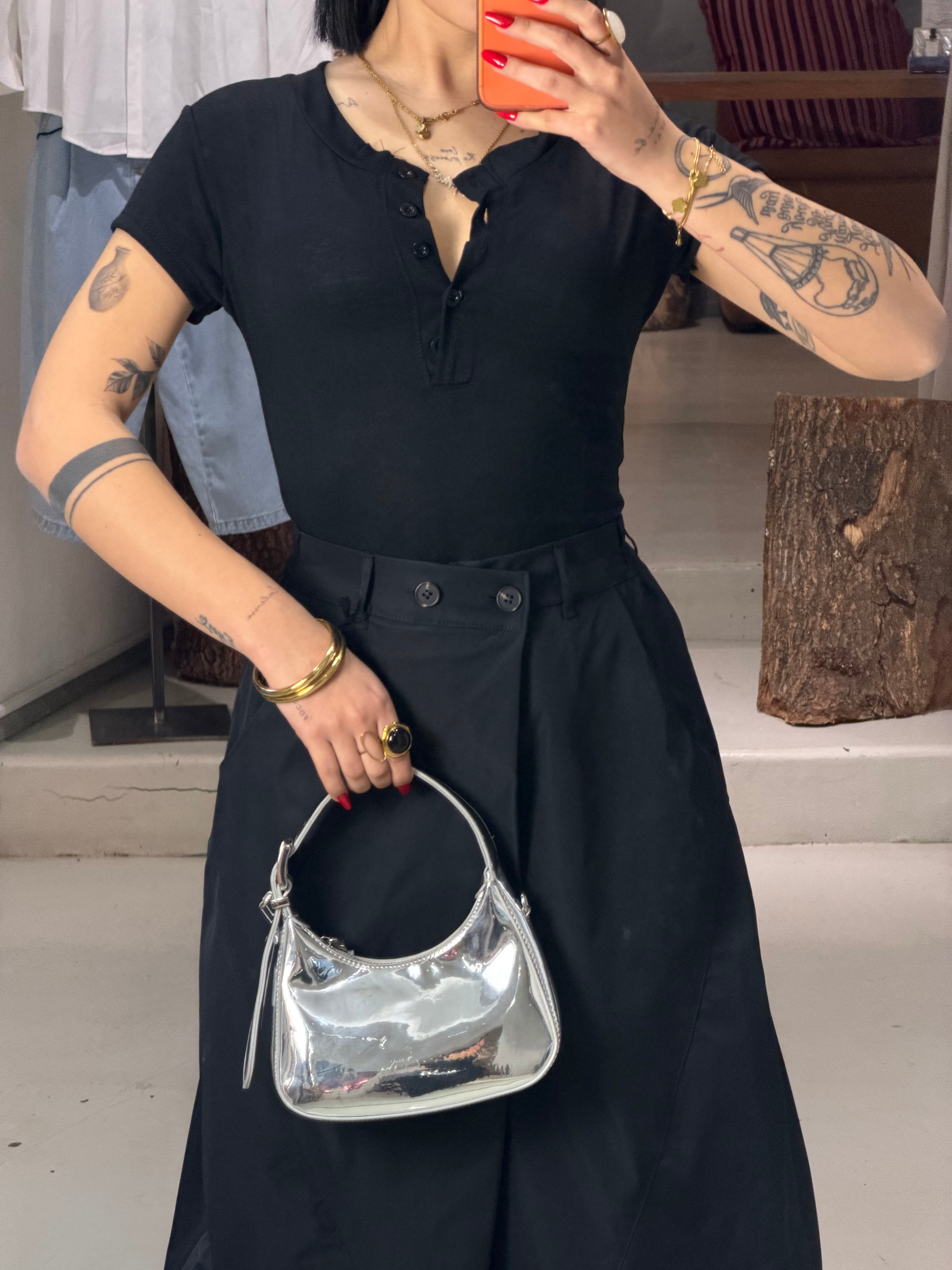 Maglia mezza manica  bottoncini BLUSH nero