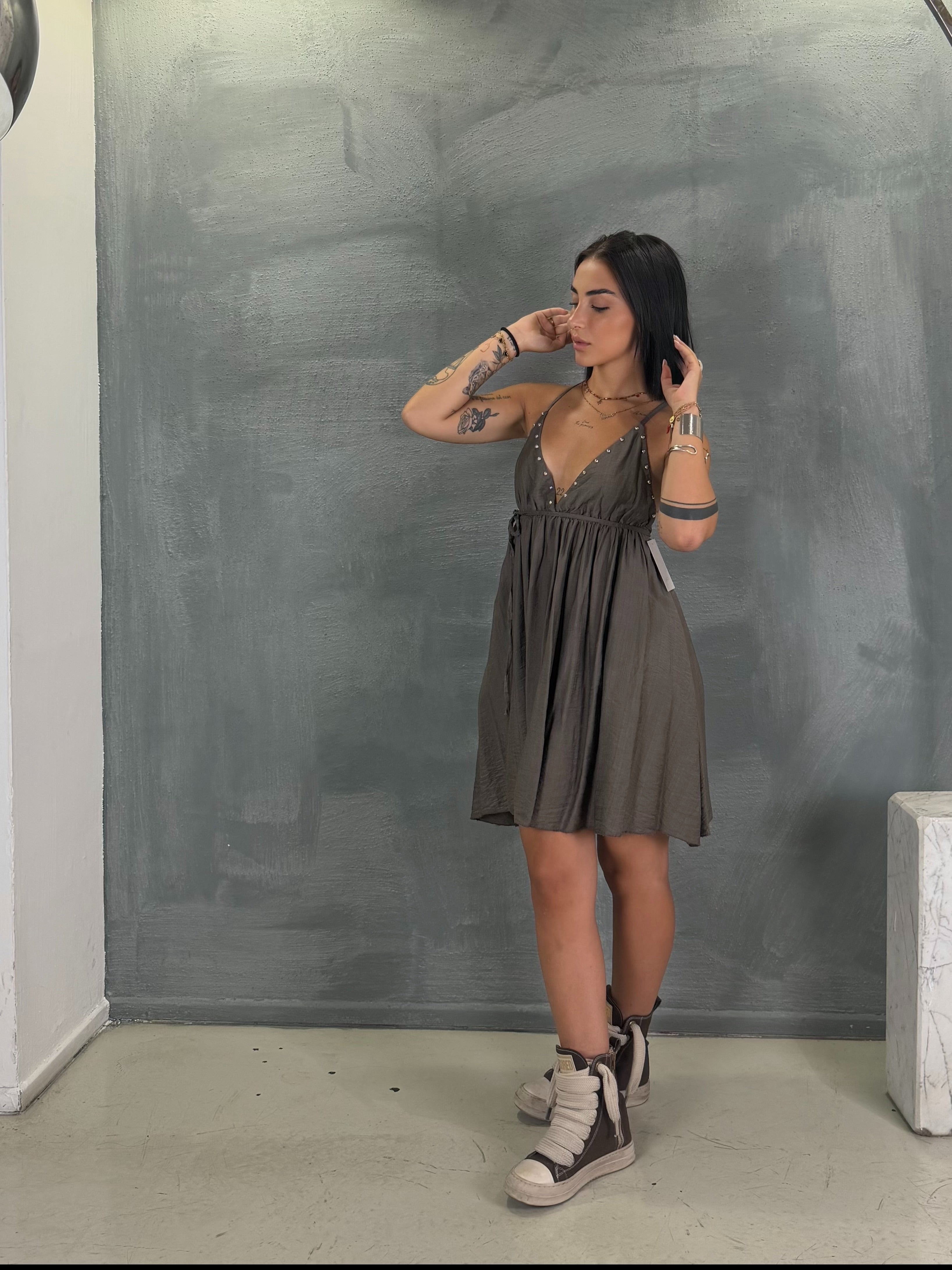 Abito Katu Taupe