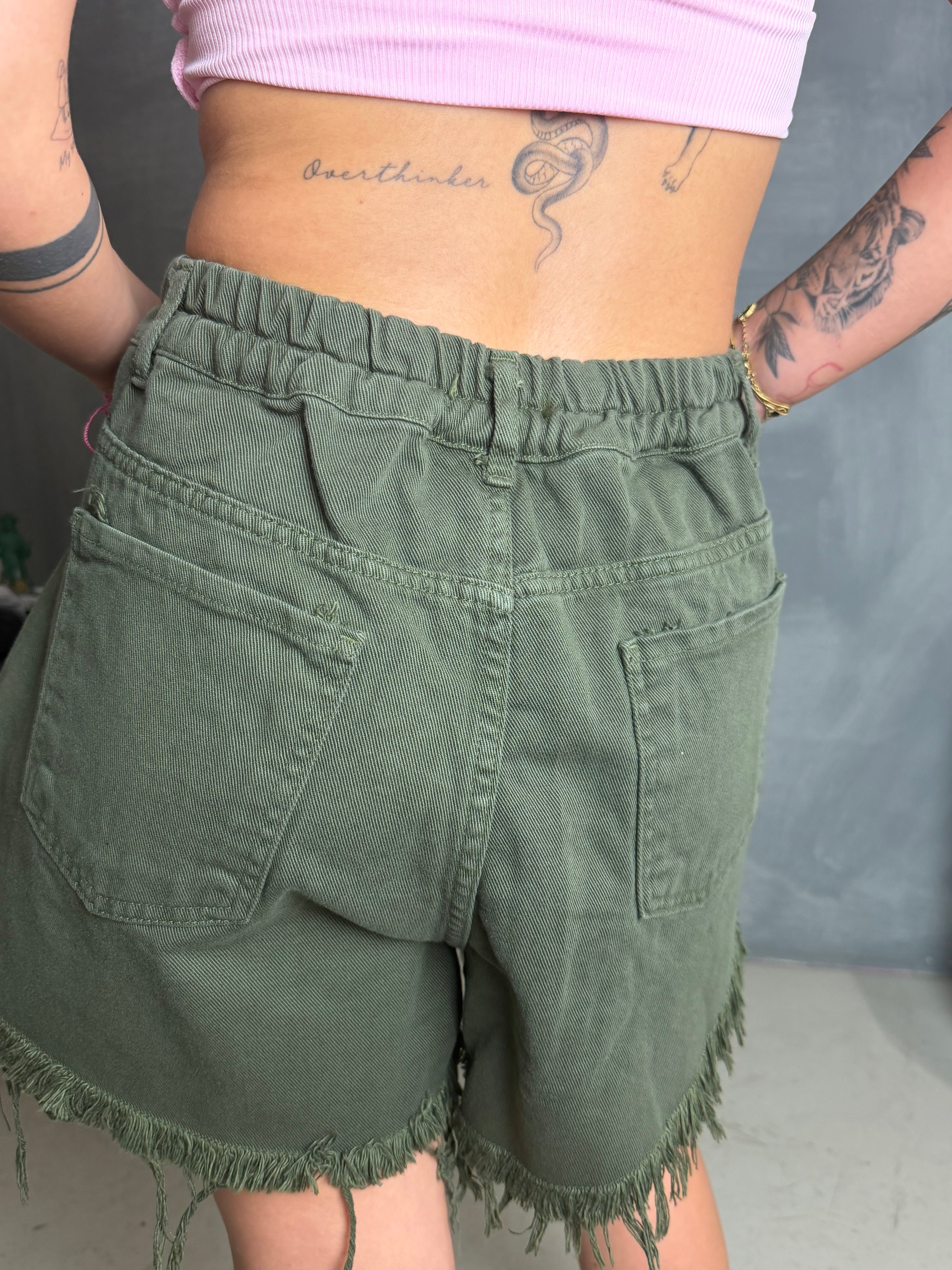 Short Dracma